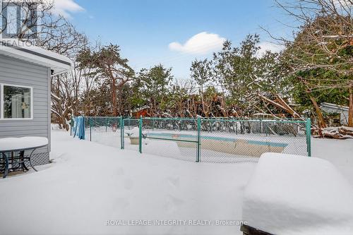 230 Smyth Road, Ottawa, ON - Outdoor