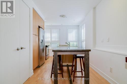 1 - 207 Beverley Street, Toronto, ON - Indoor