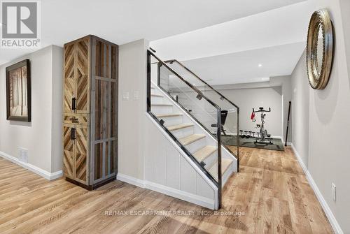 479 Bridgman Avenue, Burlington, ON - Indoor Photo Showing Other Room