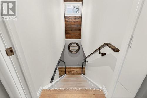 479 Bridgman Avenue, Burlington, ON - Indoor Photo Showing Other Room
