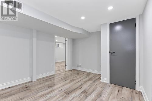 54 Craigmiller Avenue, Hamilton, ON - Indoor Photo Showing Other Room