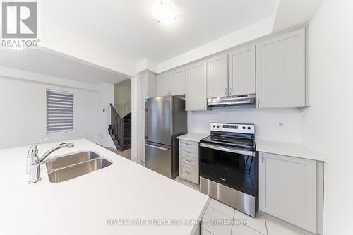 1493 Hawktail Path, Pickering, ON - Indoor Photo Showing Kitchen With Double Sink