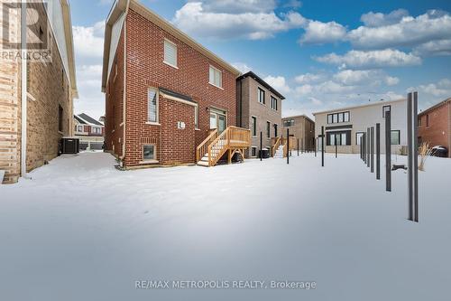 1493 Hawktail Path, Pickering, ON - Outdoor