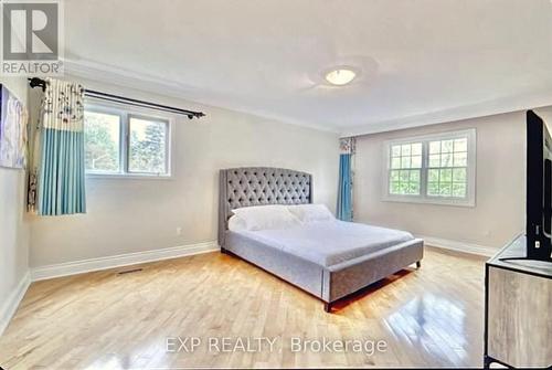 2198 Highriver Court, Mississauga, ON - Indoor Photo Showing Bedroom
