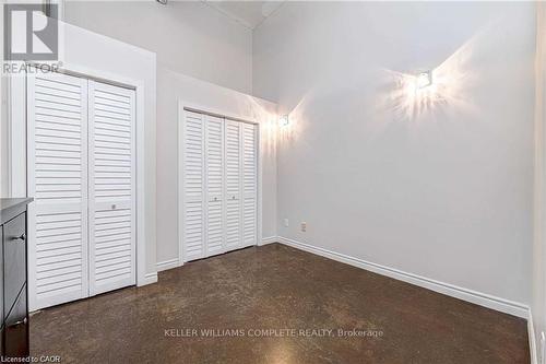 202 - 11 Rebecca Street E, Hamilton, ON - Indoor Photo Showing Other Room