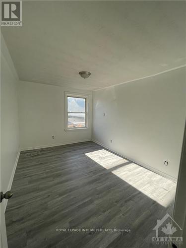 1 - 283 Richelieu Avenue, Ottawa, ON - Indoor Photo Showing Other Room