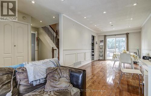 3124 Patrick Crescent, Mississauga, ON - Indoor