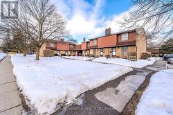 4 - 235 FERGUSON AVENUE  Cambridge, ON N1R 6G1