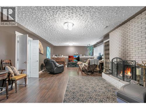3311 Glencoe Road, West Kelowna, BC - Indoor With Fireplace