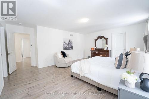 11 Peterson Street, Blandford-Blenheim, ON - Indoor Photo Showing Bedroom