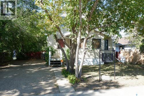 568 Stadacona STREET W  Moose Jaw, SK S6H 1Z9