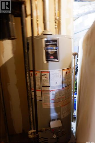 568 Stadacona Street W, Moose Jaw, SK - Indoor Photo Showing Basement