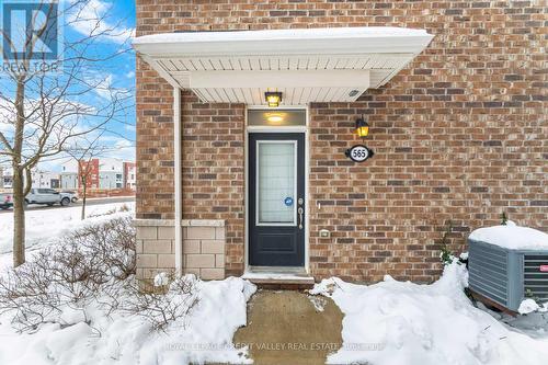 565 Goldenrod Lane, Kitchener, ON - Outdoor