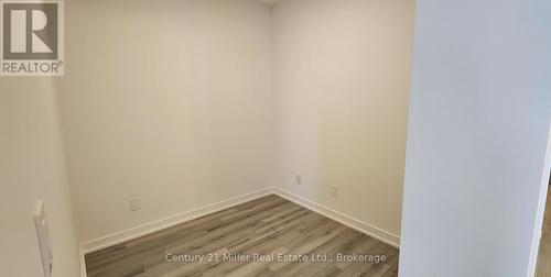 Den (office/bedroom) - 909 - 3079 Trafalgar Road, Oakville (Jm Joshua Meadows), ON - Indoor Photo Showing Other Room