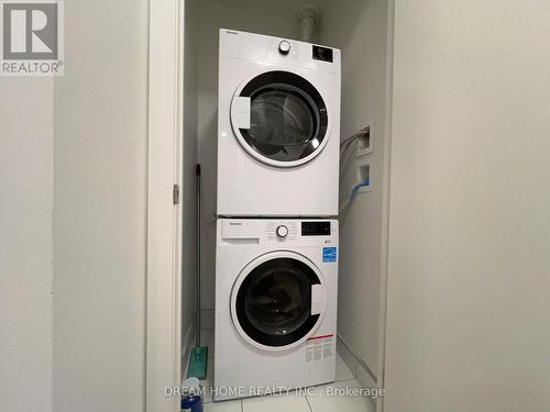 203 - 1 Kyle Lowry Road, Toronto, ON - Indoor Photo Showing Laundry Room