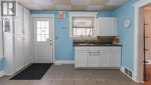 62 Park Road S, Oshawa, ON - Indoor Photo Showing Other Room