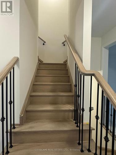 3259 Sixth Line, Oakville, ON - Indoor Photo Showing Other Room