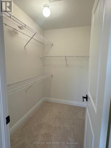 3259 Sixth Line, Oakville, ON - Indoor With Storage