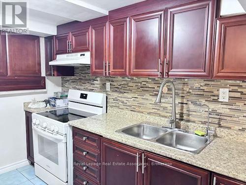 130 Kingswood Drive, Brampton, ON - Indoor Photo Showing Kitchen With Double Sink