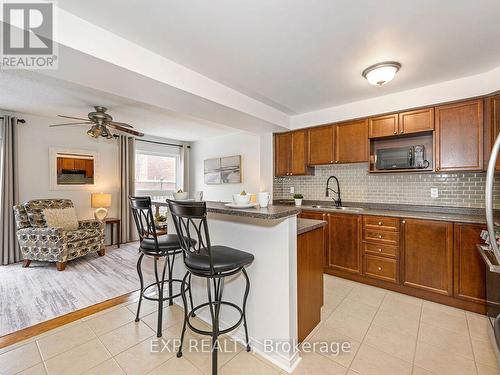 1183 Houston Drive, Milton, ON - Indoor Photo Showing Kitchen
