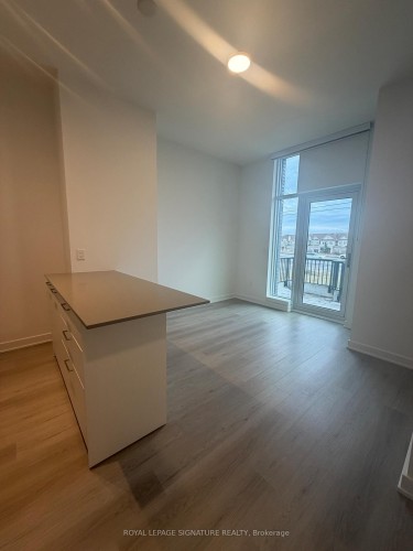 101-40 Lagerfeld Drive, Brampton, ON - Indoor Photo Showing Other Room