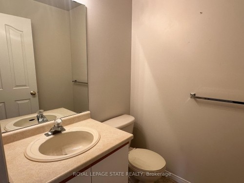 309-210 Main Street E, Haldimand, ON - Indoor Photo Showing Bathroom