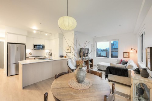 407-1115 Johnson St, Victoria, BC - Indoor