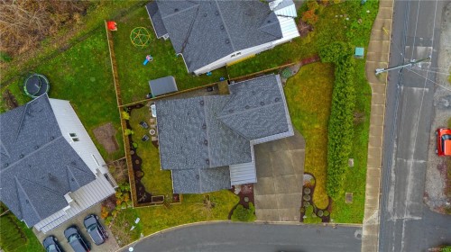 17 Jedstone Pl, View Royal, BC 