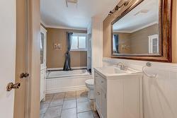 Ensuite bathroom - 