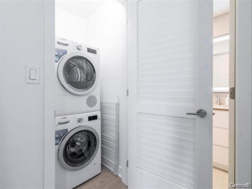 Laundry - 2706-1020 Rue De La Montagne, Montréal (Ville-Marie), QC - Indoor Photo Showing Laundry Room