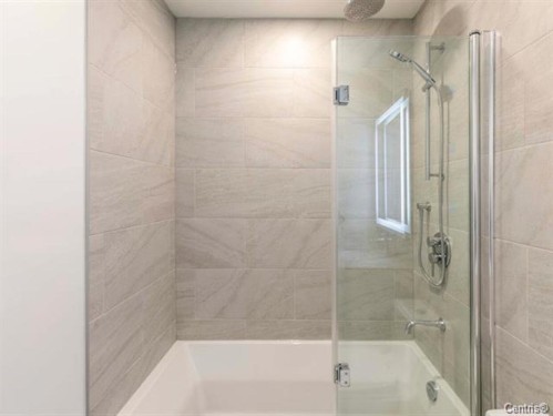 Bathroom - 2706-1020 Rue De La Montagne, Montréal (Ville-Marie), QC - Indoor Photo Showing Bathroom