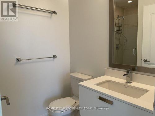 2607 - 9 Bogert Avenue, Toronto, ON - Indoor Photo Showing Bathroom