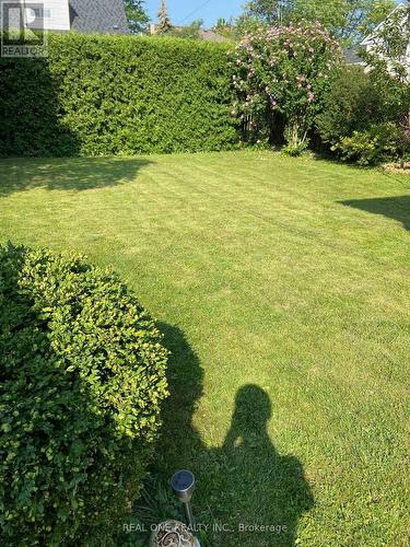 Uper Level - 22 Princeway Drive, Toronto, ON - Outdoor