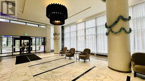 2506 - 105 Oneida Crescent, Richmond Hill, ON - Indoor Photo Showing Other Room