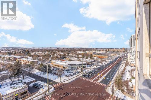 1206 - 9 Northern Heights Drive, Richmond Hill, ON - Outdoor With View