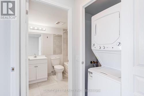 1206 - 9 Northern Heights Drive, Richmond Hill, ON - Indoor Photo Showing Laundry Room