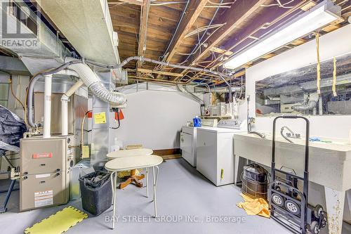 162 Prospect Street S, Hamilton, ON - Indoor