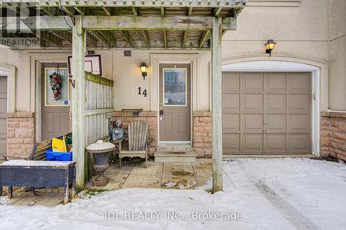 14 - 10 Post Oak Drive, Richmond Hill, ON - Outdoor