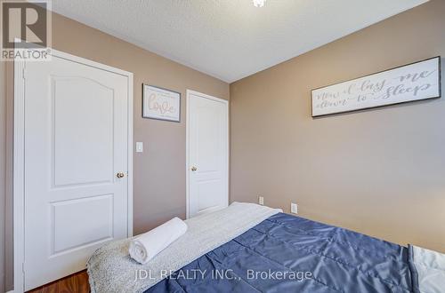 14 - 10 Post Oak Drive, Richmond Hill, ON - Indoor Photo Showing Bedroom
