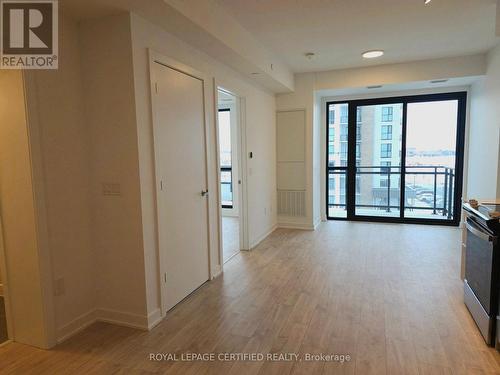 402 - 720 Whitlock Avenue, Milton, ON - Indoor Photo Showing Other Room