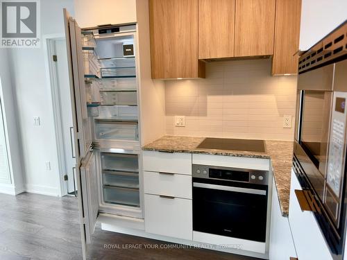 3208 - 50 O'Neil Road, Toronto, ON - Indoor Photo Showing Other Room