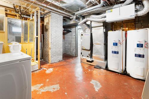 Salle de lavage - 577 Rue De Beaurivage, Montréal (Mercier/Hochelaga-Maisonneuve), QC - Indoor Photo Showing Basement