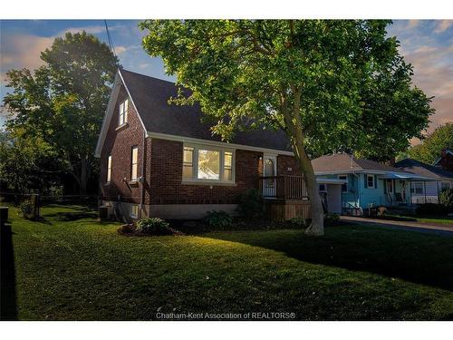 48 Cornhill Street, Chatham, ON 