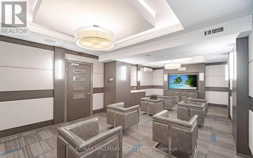 1509 - 3600 Highway 7, Vaughan, ON - Indoor