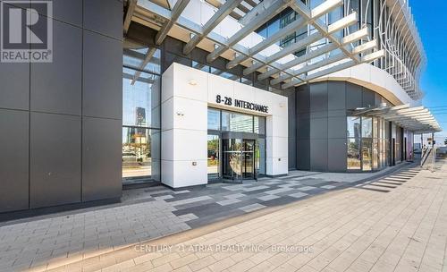 4801 - 8 Interchange Way, Vaughan, ON - Outdoor