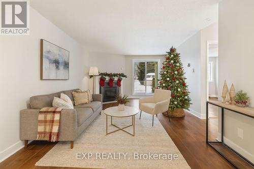 virtually staged - 111 - 725 Deveron Crescent N, London South (South T), ON - Indoor Photo Showing Living Room
