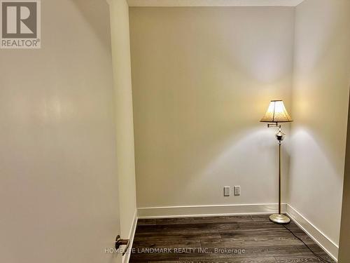 1116 - 188 Fairview Mall Drive, Toronto, ON - Indoor Photo Showing Other Room