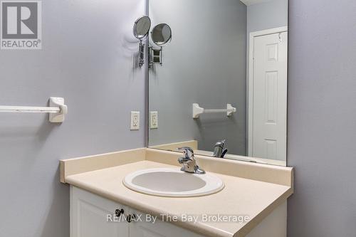 7 Royalton Lane, Collingwood, ON - Indoor Photo Showing Bathroom