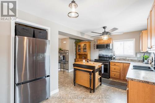 109 Ellen Street, Tay, ON - Indoor Photo Showing Kitchen With Double Sink