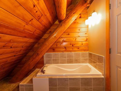 68 North River Road, Lake George, NS 